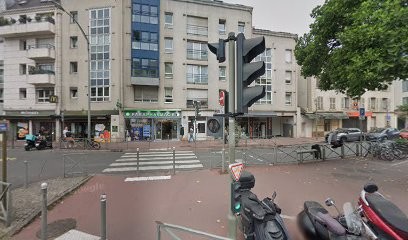 Ben Guigui Chalom, Magasin Discount à Sèvres