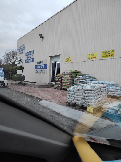 The Grand Bazaar, Magasin Discount à Auch