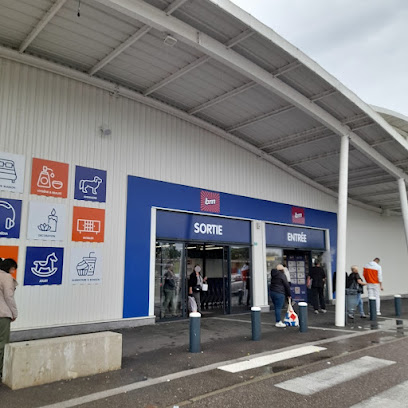 B&M, Magasin Discount à l' Isle-d'Abeau