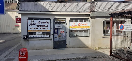 The Garage Sale, Magasin Discount à Hauts de Bienne