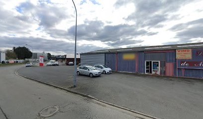 Affaires à Suivre, Magasin Discount à Langueux