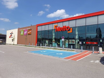 Netto, Magasin Discount à Poligny
