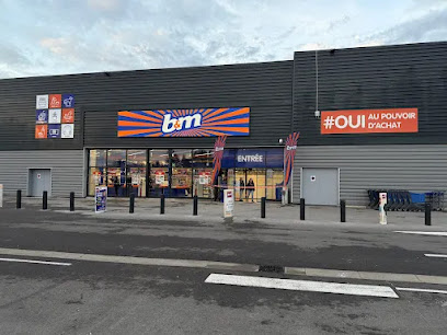 B&M, Magasin Discount à Exincourt